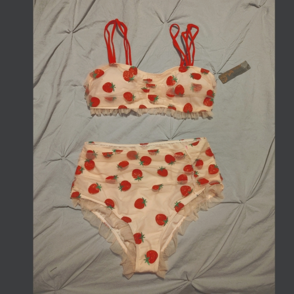 LACE STRAWBERRY CAMI TANKINI SET